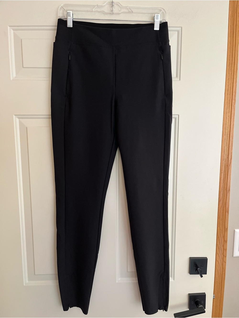 Women’s Stellar black pull on pant. Size 10T. 982974-00